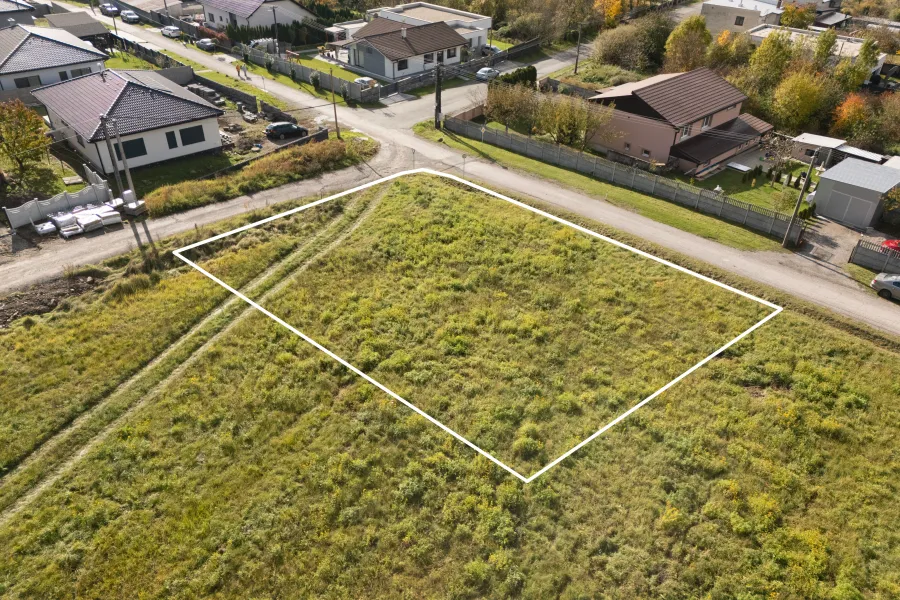 NA PREDAJ STAVEBNÝ POZEMOK V OBCI ĎURKOV